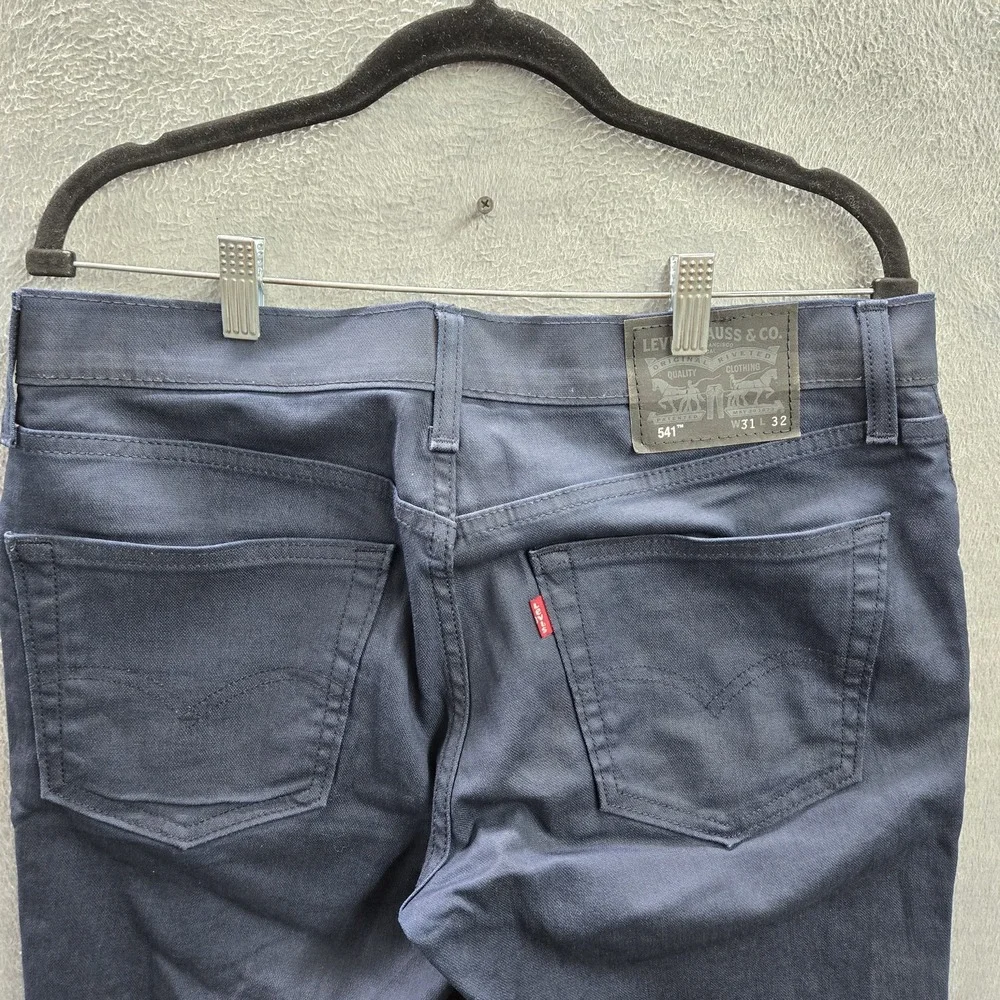 Levi's 541 Men Jeans 31X32 Navy Tapered Athletic Fit Twill 32